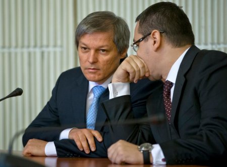 Dacian Ciolos, despre tactica PSD de a-l scoate vinovat daca Romania pierde procesul privind Rosia Montana: Victor Ponta este principalul vinovat