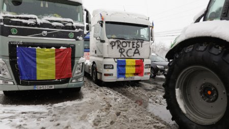 Protestele fermierilor si transportatorilor inceteaza de azi. S-a ajuns la un acord cu premierul Ciolacu
