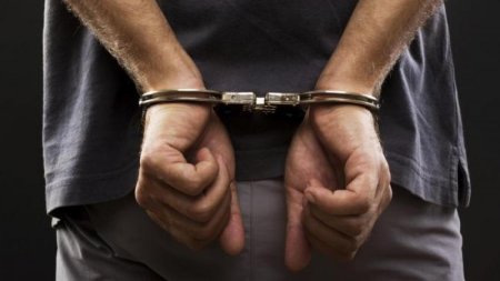Doua mandate de arestare preventiva in dosarul privind furtul pistolului din locuinta din Voluntari