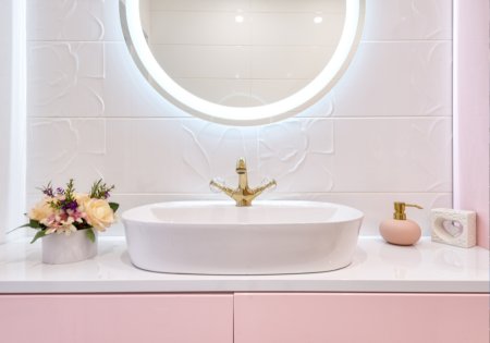 Reflexii luminoase: Top 5 oglinzi de baie cu LED pentru un design elegant si functional