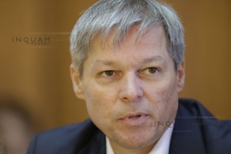 Dacian Ciolos raspunde acuzatiilor PSD privind <span style='background:#EDF514'>LITIGIU</span>l Rosia Montana: Marcel Ciolacu, da-l afara pe Ponta imediat din Guvern!