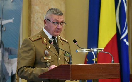 Parlamentarii il citeaza pe seful Armatei, gen. Gheorghita Vlad pentru lamuriri, dupa ce a cerut serviciu militar in termen