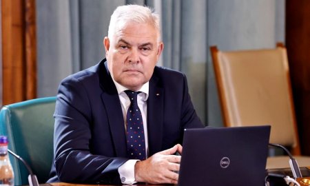 Ministrul Apararii: Serviciul militar obligatoriu este exclus. Romania nu e in pericol de razboi