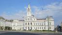 Fosta angajata a Primariei Arad condamnata la inchisoare cu suspendare pentru trafic de influenta