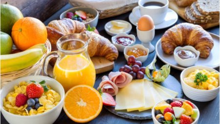 Micul dejun nu este cea mai importanta masa a zilei. Unele alimente, consumate dimineata, sunt extrem de periculoase
