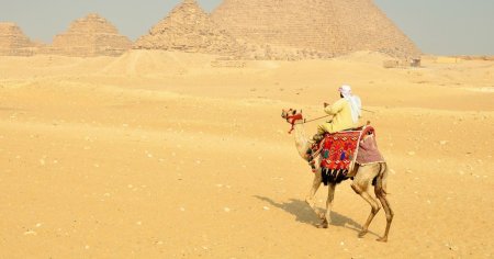 Descoperire uimitoare in Egipt. Arheologii au gasit un tunel care ar putea duce la mormantul Cleopatrei