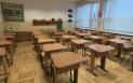 <span style='background:#EDF514'>TAVANUL</span> unei sali de clasa din Sibiu s-a prabusit. Patru elevi au fost raniti