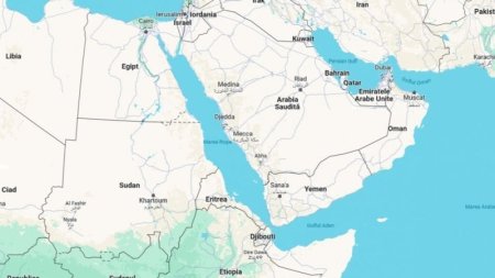 Doua nave comerciale au fost atacate cu rachete de rebelii houthi in Marea Rosie si in Golful Aden