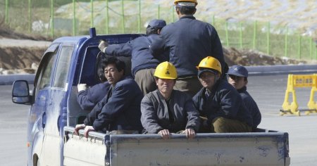Viata grea a muncitorilor nord-coreeni din China: batuti, umiliti si exploatati ca niste <span style='background:#EDF514'>SCLAVI</span>