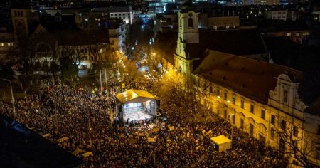 Protestele antiguvernamentale continua in Slovacia pentru a cere demisia premierului nationalist de stanga Robert Fico