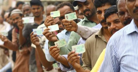 Securitate intarita, granite inchise si serviciile de telefonie mobila suspendate pentru ziua alegerilor in Pakistan