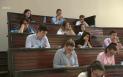 Judecatorii ii dau voie unui profesor universitar corupt din Bucuresti sa pro<span style='background:#EDF514'>FESE</span>ze, ca sa nu aiba de suferit studentii