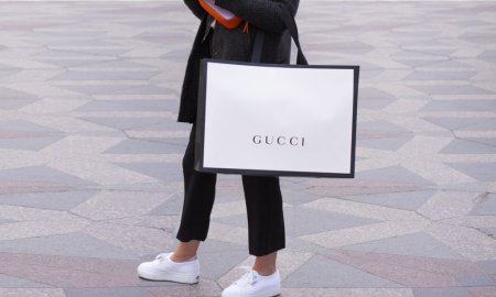 Vanzarile si profitul grupului care detine marca Gucci au scazut in 2023