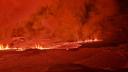 Imagini apocaliptice cu noua eruptie a <span style='background:#EDF514'>VULCANUL</span>ui in Islanda. Lava a fost aruncata 80 de metri in aer