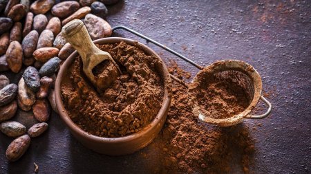 Preturi record la cacao, din cauza fenomenului <span style='background:#EDF514'>EL NINO</span>. Productia de ciocolata va fi direct afectata
