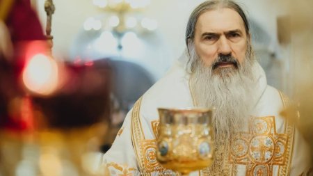 Patriarhia Romana vrea sa-l pedepseasca pe IPS Teodosie pentru razvratire, indisciplina si presiune publica
