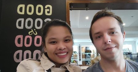 Filipineza care da lectii de romana. J<span style='background:#EDF514'>EVELYN</span> s-a maritat cu un aradean, sta la tara si gateste sarmale VIDEO