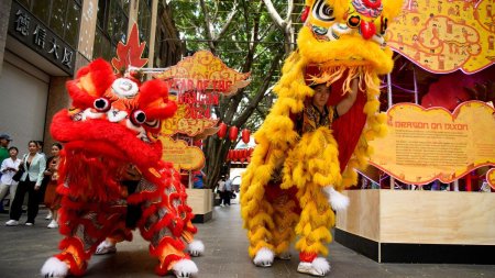 Anul nou chinezesc, 10 februarie 2024. <span style='background:#EDF514'>DRAGONUL</span> de Lemn. Traditii si obiceiuri