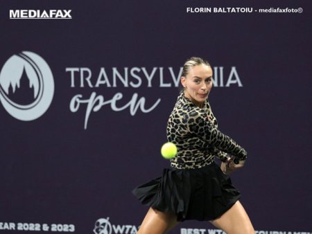<span style='background:#EDF514'>ANA BOGDAN</span> e prima finalista de la Transylvania Open