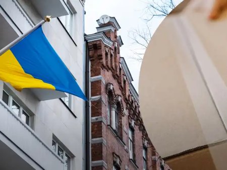 Razboiul din Ucraina, ziua 718. Rusia a anulat contractul de inchiriere al ambasadei Ucrainei la Moscova / Numarul victimelor dupa atacul de la Herson creste / Putin, comparat cu <span style='background:#EDF514'>HITLER</span>