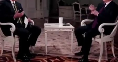 Gesturi de nervozitate ale lui Putin in timpul interviului luat de Tucker Carlson VIDEO