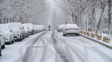 Avertizare meteo ANM de ninsori, vant si ploi in Romania! 27 de judete, vizate de codul galben de vreme rea