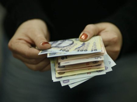 Romania a inchis anul 2023 cu un salariu mediu net de 5.079 lei, in crestere fata de decembrie 2022