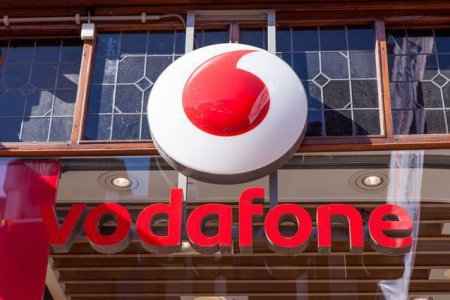 Vodafone Romania incepe inlocuirea echipamentelor Huawei: operatorul anunta un parteneriat strategic pe 5 ani cu suedezii de la Ericsson pentru implementarea 5G si modernizarea retelei de acces radio