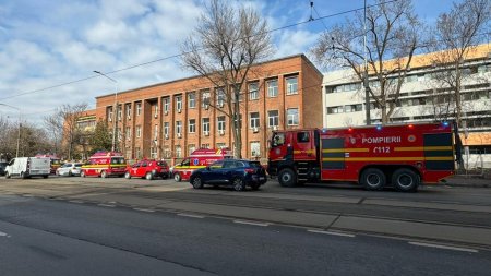 Dosar penal deschis de politisti dupa incidentul de la Colegiul Tehnic Dimitrie Leonida, de unde 25 de elevi au ajuns la spital