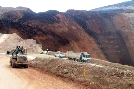 Risc de contaminare cu cianura dupa o alunecare de teren la o mina de aur din Turcia. Cel putin 9 mineri sunt dati disparuti