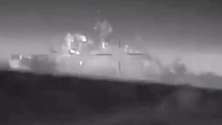 Ucraina a distrus inca o nava de razboi rusa, in Marea Neagra! Ministerul Apararii ucrainean a publicat imagini cu momentul