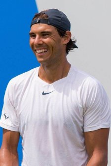 Rafael Nadal nu va participa la turneul de la Doha