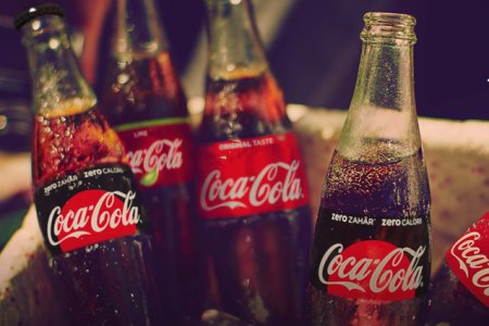 Imbuteliatorul Coca-Cola din Romania a avut volume cu 8% mai mici in 2023, a doua cea mai mare scadere in ultimul deceniu