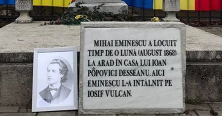 Orasul care l-a dat poeziei pe Mihai Eminescu. Aici a fost botezat de Iosif Vulcan tanarul sufleur Eminovici din <span style='background:#EDF514'>TRUPA</span> de teatru Pascaly