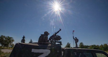 Rusia aduce in orasul ocupat Mariupol din Ucraina un numar suplimentar de 5.000 de militari