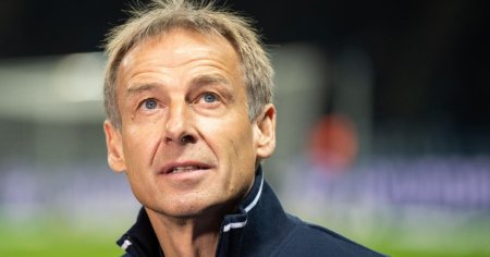 Jurgen Klinsmann, dat afara de la nationala Coreei de Sud printr-un comunicat in care e distrus de asiatici
