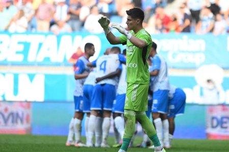 Gafa care il poate costa postul de titular » FC Botosani transfera un portar bosniac: Ii poate lua locul