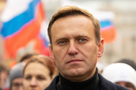 Alexei Navalny a murit in inchisoare » Ce a scos la iveala marele opozant al lui Putin despre Mondialul controversat din Rusia: Au castigat zeci de miliarde de ruble! E o problema sa fiu revoltat de <span style='background:#EDF514'>CORUPTIE</span>?