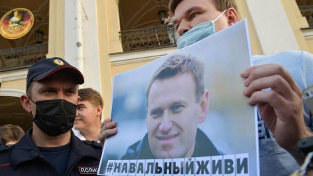 Manifestatii in toata Europa pentru a aduce un omagiu opozantului de la Kremlin, Aleksei Navalnii, mort in inchisoare