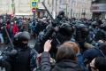 Peste 340 de persoane au fost arestate in Rusia la manife<span style='background:#EDF514'>STARILE</span> de comemorare a lui Navalnii