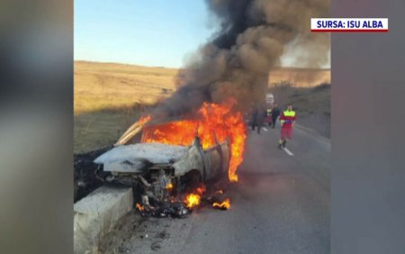 Accident tragic in Alba. O femeie s-a <span style='background:#EDF514'>IZBIT</span> cu masina intr-un cap de pod si a murit arsa de vie