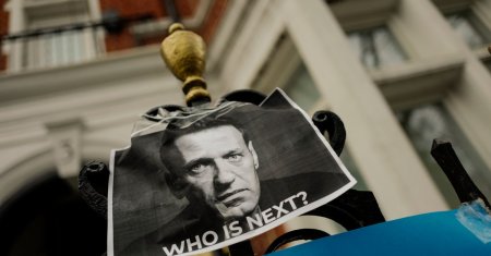 Cadavrul lui Aleksei Navalnii, pazit la <span style='background:#EDF514'>MORGA</span> de politisti. Nu a fost efectuata nicio autopsie
