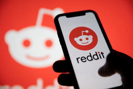 Reddit a semnat un contract de licentiere a continutului cu o companie de AI, inainte de oferta sa publica initiala
