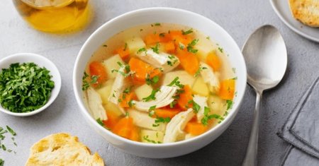 Ingredientul secret pentru o supa de pui ca la <span style='background:#EDF514'>RESTAURANT</span>! Ii va da un gust cu totul deosebit