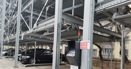 Solutia lansata in Oltenia pentru locuri multe de parcare pe spatiu mic, gata dupa cinci ani. Cat va fi taxa, cine are acces