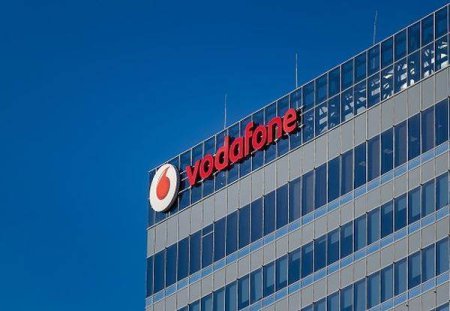 Vodafone extinde reteaua Open RAN comerciala din Romania, in parteneriat cu Sam<span style='background:#EDF514'>SUNG</span>