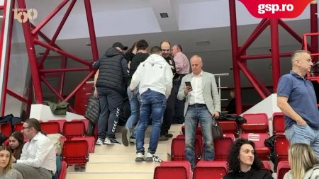 Dinamo - CSM Constanta, derby in European League » Kopic asaltat de fani la pauza meciului