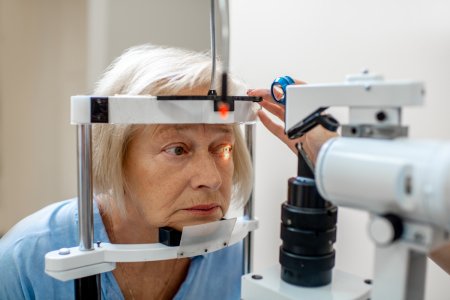 Cum se trateaza cataracta? Abordari terapeutice avansate pentru imbunatatirea vederii
