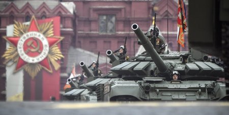 Reuters: Industria militara a Rusiei nu poate produce suficienta munitie pentru razboiul din Ucraina