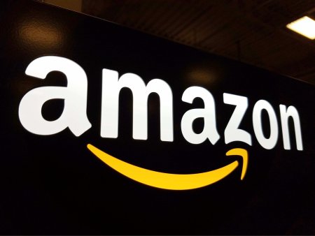 Amazon urmeaza sa intre in indicele Dow Jones Industrial Average, inlocuind Walgreens Boots Alliance